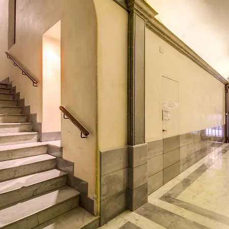 Pantheonview - Luxury Suites-3
